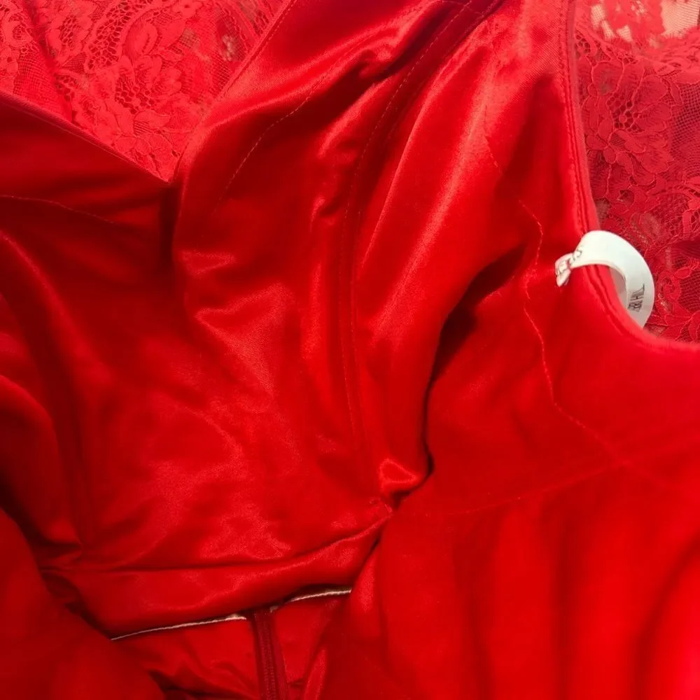 SHERRI HILL Red Lace V-neck with Beaded Waist Sz 4
